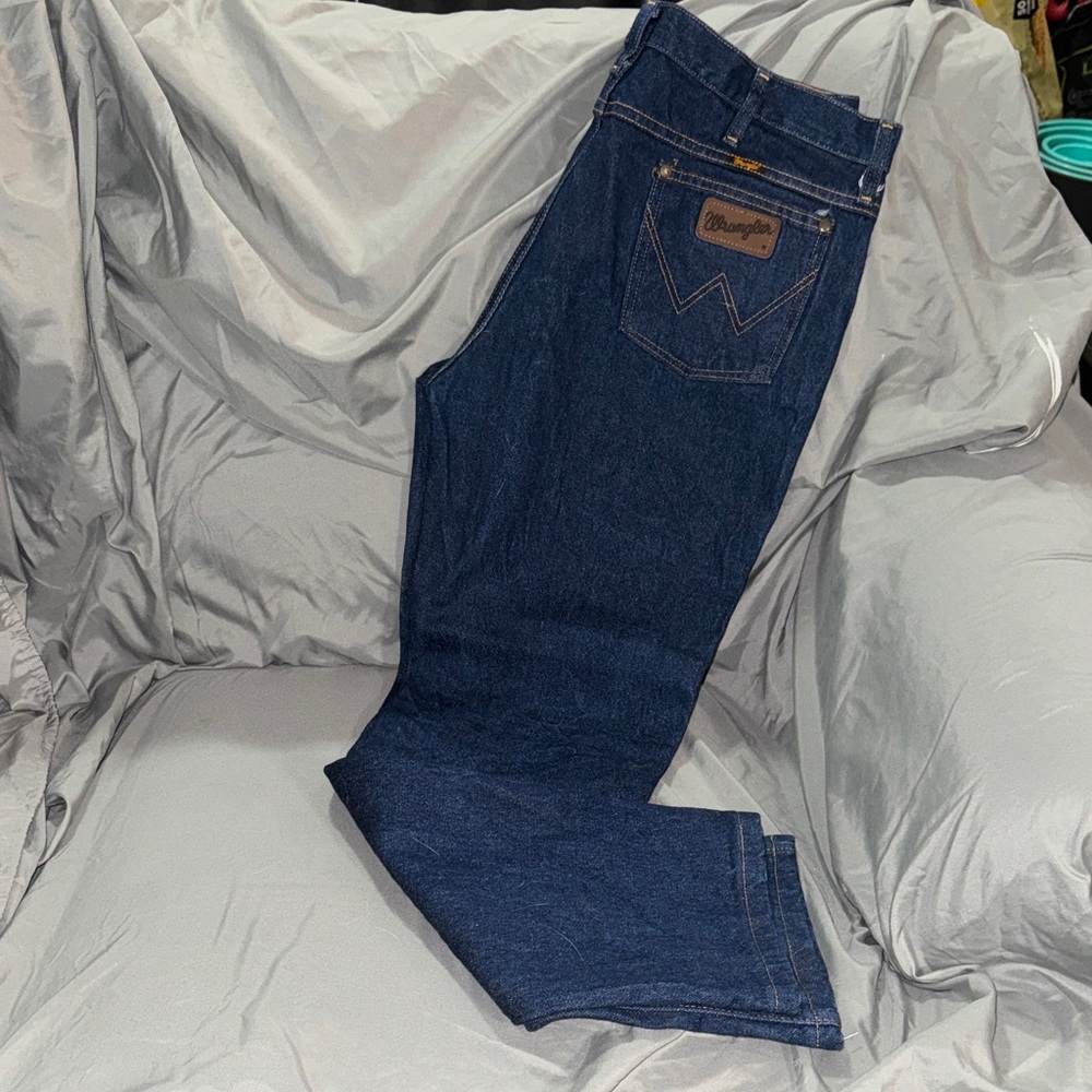 Wrangler Men's Dark Blue Jeans